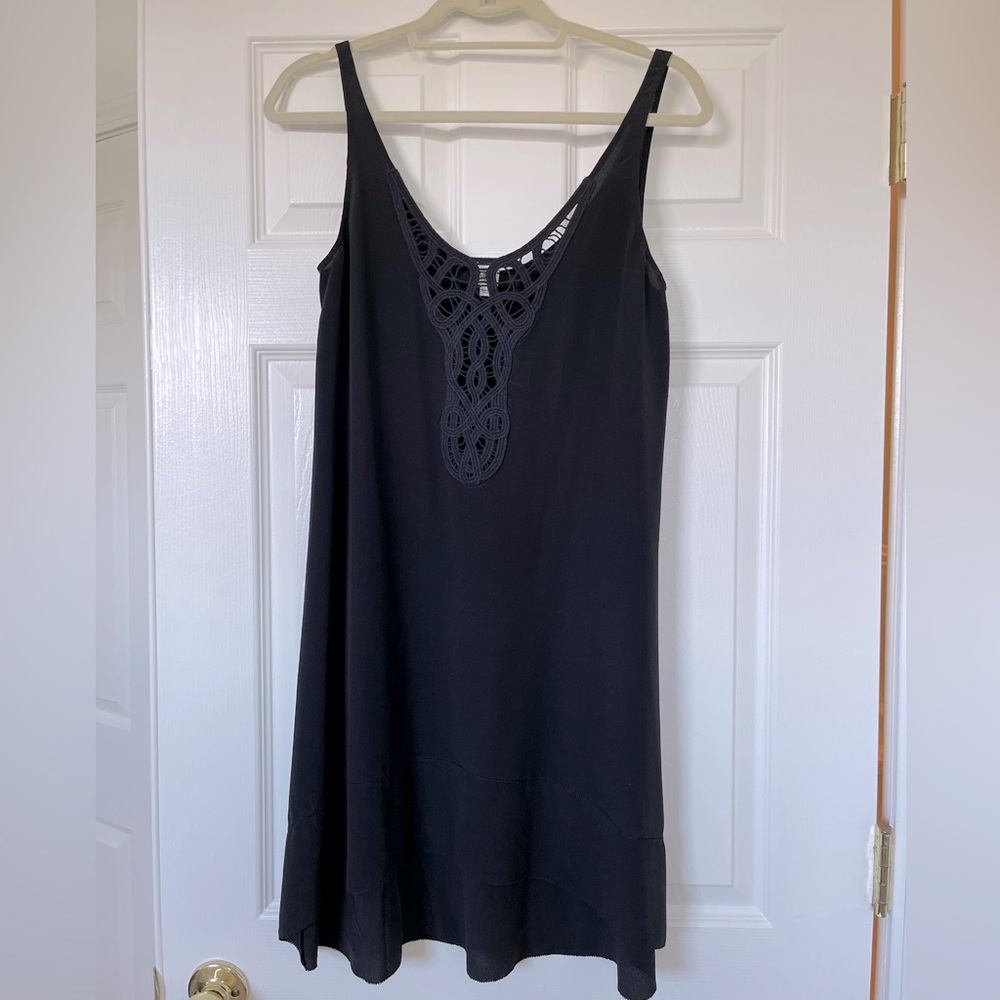 Wilfred Lazare Dress in XXS in black. In great condition.